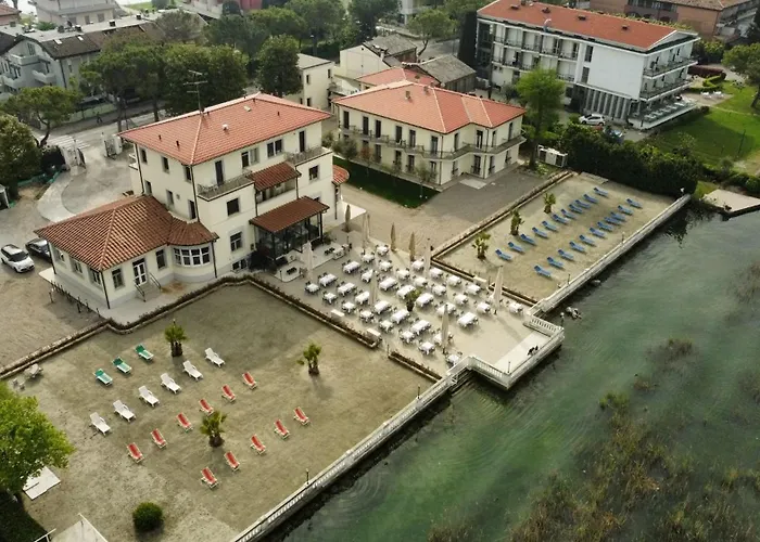 Hotel con golf: Hotel Villa Trieste