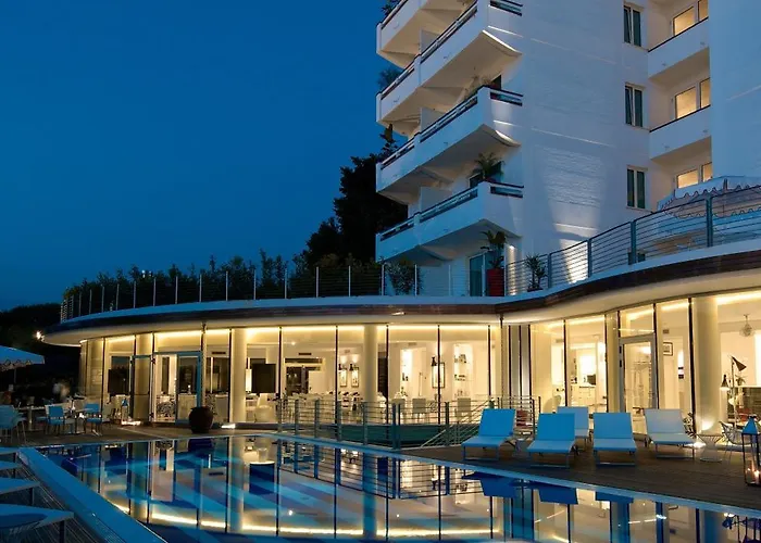 Luxe hotel: Mondial Resort & Spa