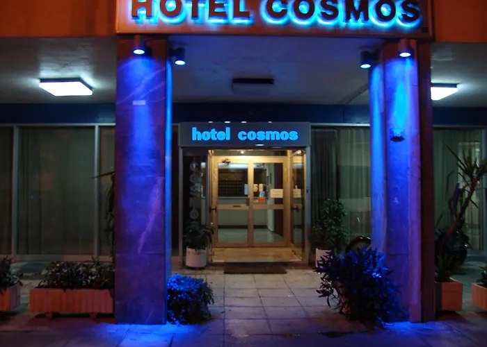 Hotel Cosmos