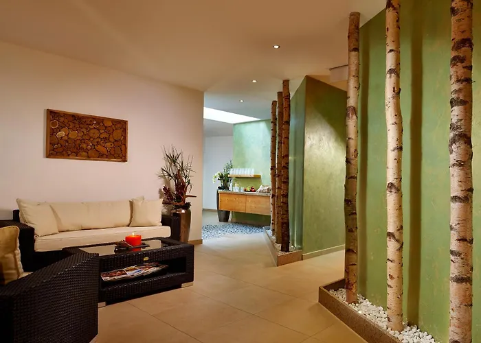 Luxury hotel only: Hotel Tauernhof