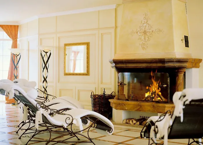 Wellnesshotel ...liebes Rot-Flüh