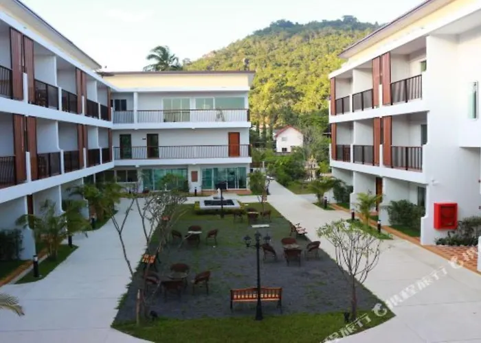 Crystal Lamai