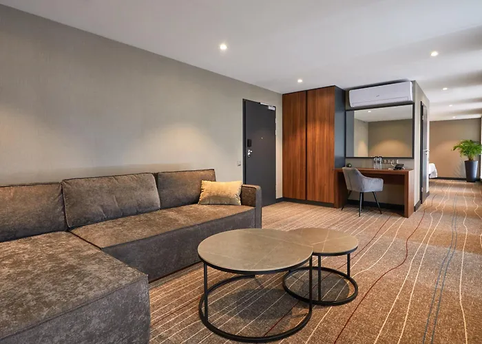 Sky Loft Hotel Kyiv By Rixwell International