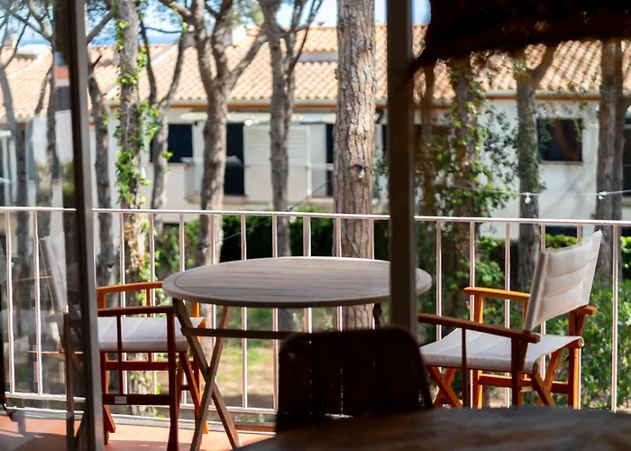 Apartamentos Casa Marea Calella Palafrugell Con Parking - Wehost Costa Brava