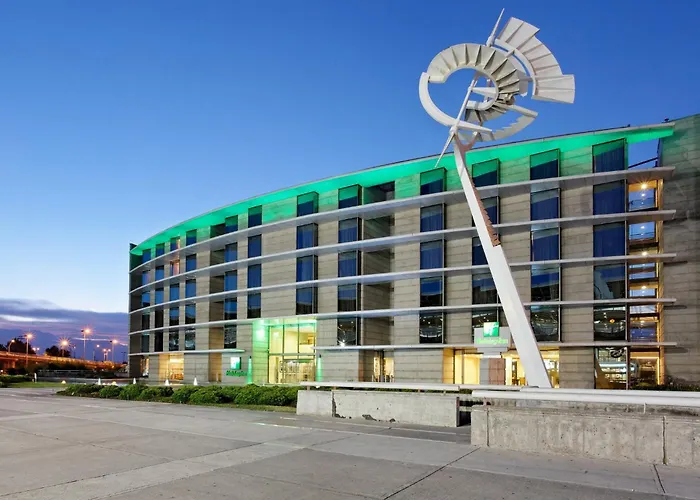 Holiday Inn Santiago - Airport Terminal By Ihg