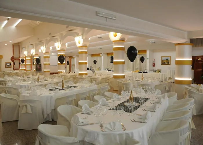 Hotel Kiris