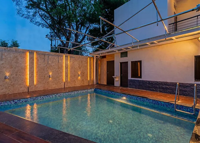 The Venue By Seasons Suites-