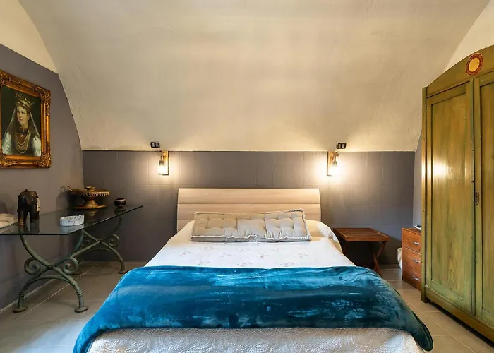 Hotel vicino al College: Il Feudo by BarbarHouse