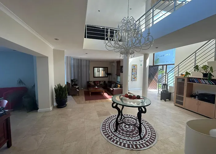 Imany Guest House