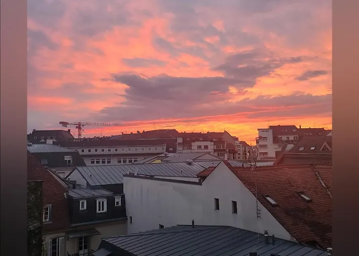 Hotel pres du College: Appartement Attique Strasbourg