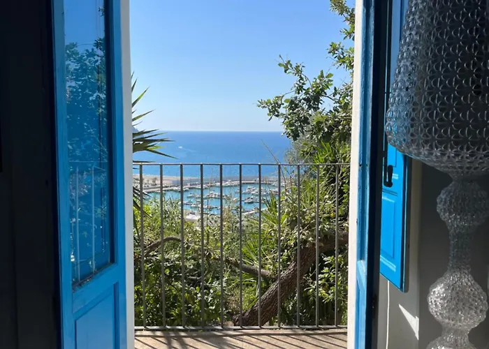 La Casa del Nespolo - Exclusive Country Suites - Seaview Pool&Self Check-in