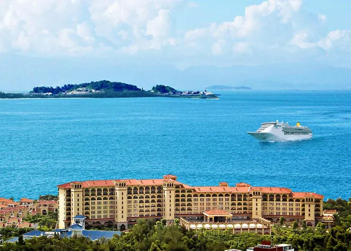 Luxury hotel only: Xiamen Royal Victoria Hotel