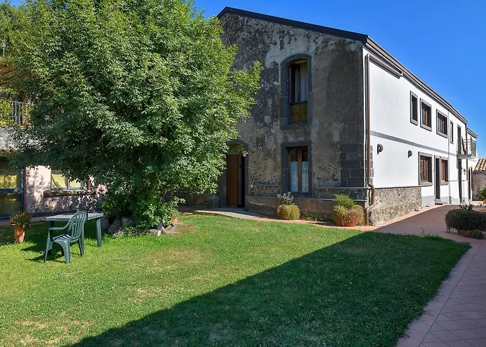 Hotel vicino al College: La pietra antica O' munti