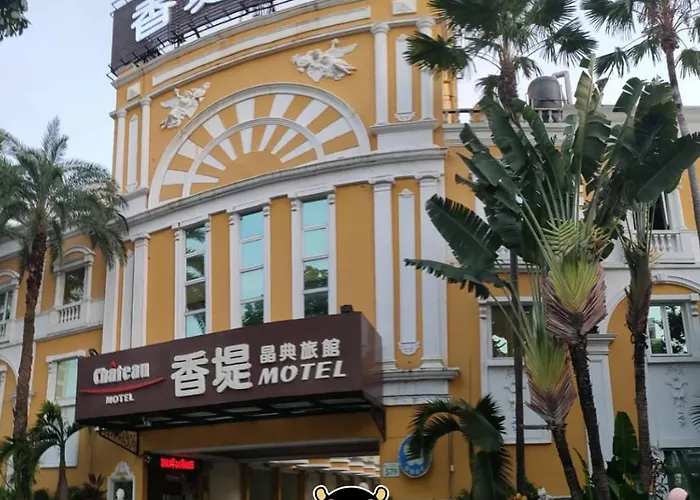 Chateau Motel