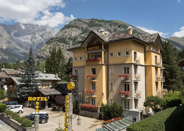 Hotel sulla spiaggia: Hotel Bouton D'Or Courmayeur