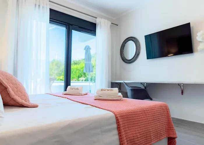 Vournelis Beach Hotel And Spa