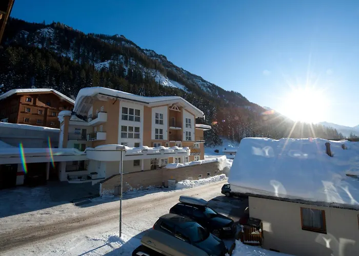 Hotel Garni Alpenland