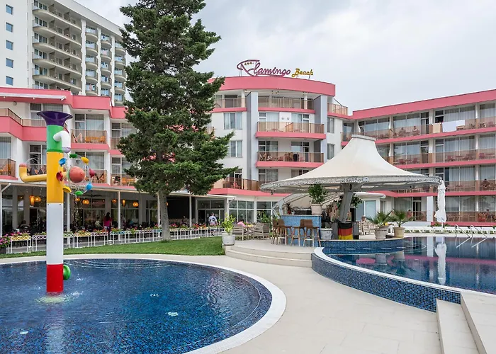 Kid friendly hotel Flamingo Beach