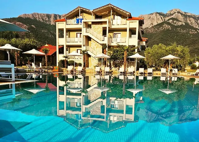 Korina Hotel
