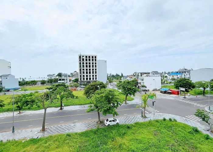 Сity center hotels Emerald Ocean
