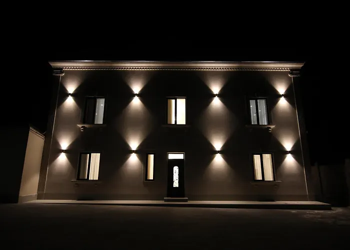 Louvre Luxury Collection Hotel