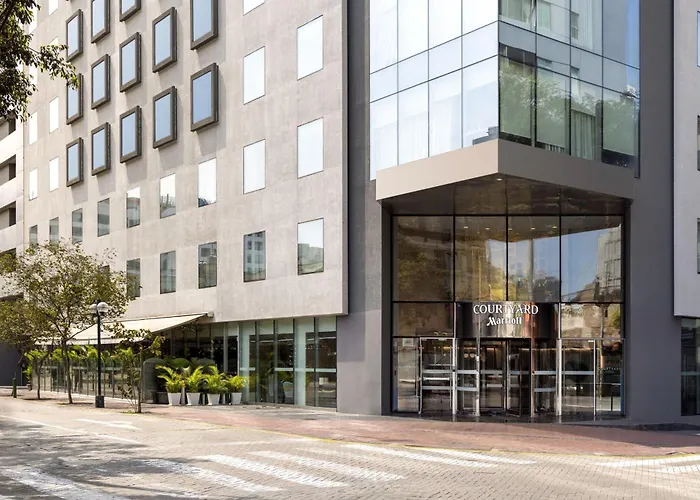 Boutique hotel only: Courtyard By Marriott Lima Miraflores