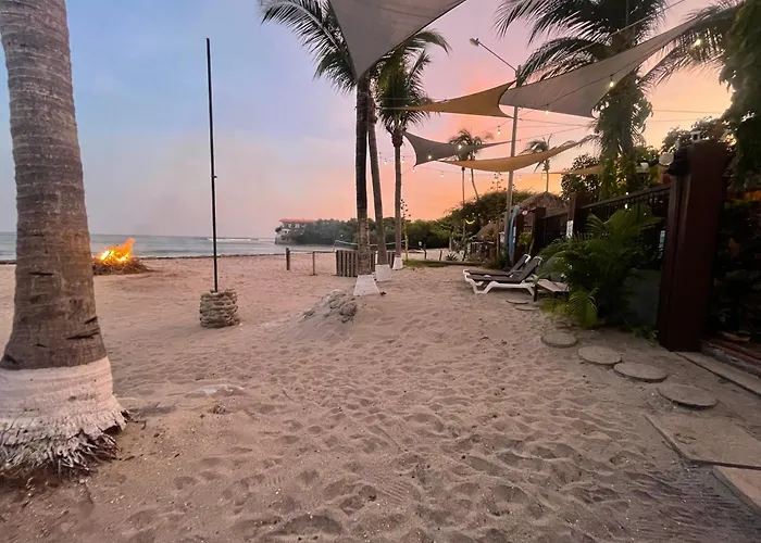 San Carlos Surf Resort&Eco Lodge