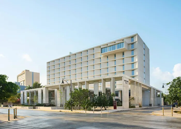  Courtyard By Marriott Merida Downtown