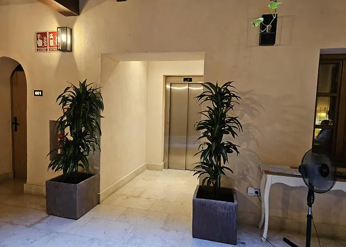 Hemd Hotels Puerta Real Boutique