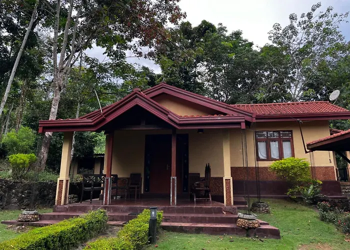 Tappers' Village Nature Resort&Retreat Centre, Kiriella
