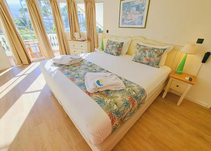 Le Nautile Beachfront