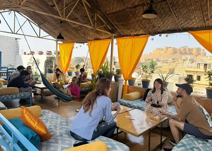The Hostels Jaisalmer Crowd