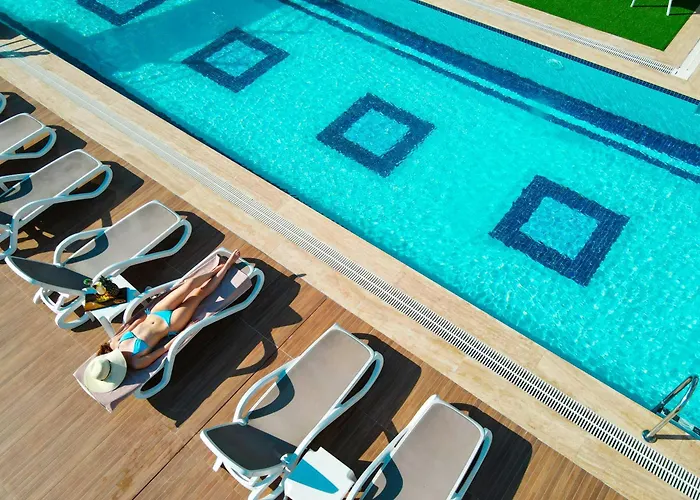  Elysium Deluxe Suites Antalya