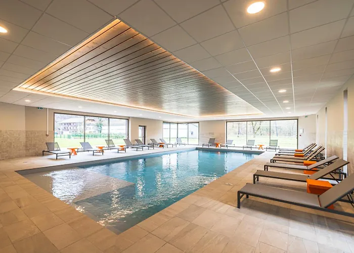 Hotel Base Camp Lodge - Albertville