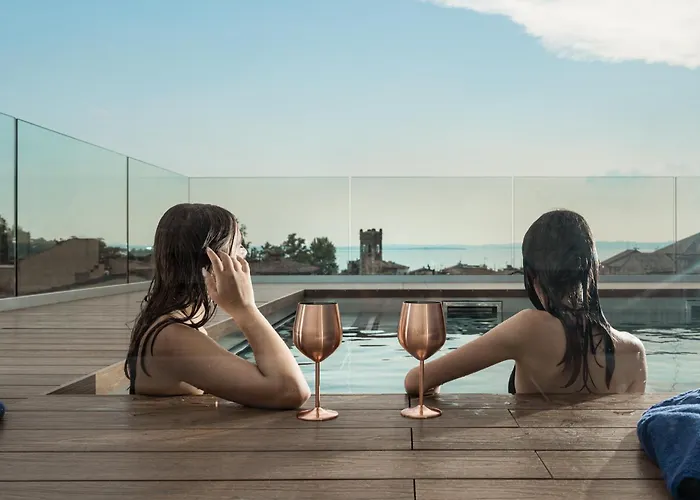 WANDERLUST HOTEL&APARTMETNS - SUITE&SPA - Bardolino, Lago di Garda - Verona