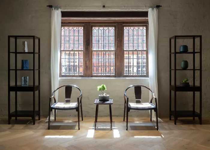 Hotel suites In The Brick Spa And