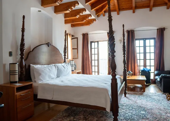 Indian Palace Hotel Boutique Spa & Restaurante