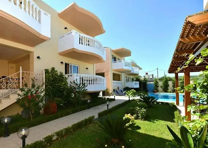 Golden Rose Suites