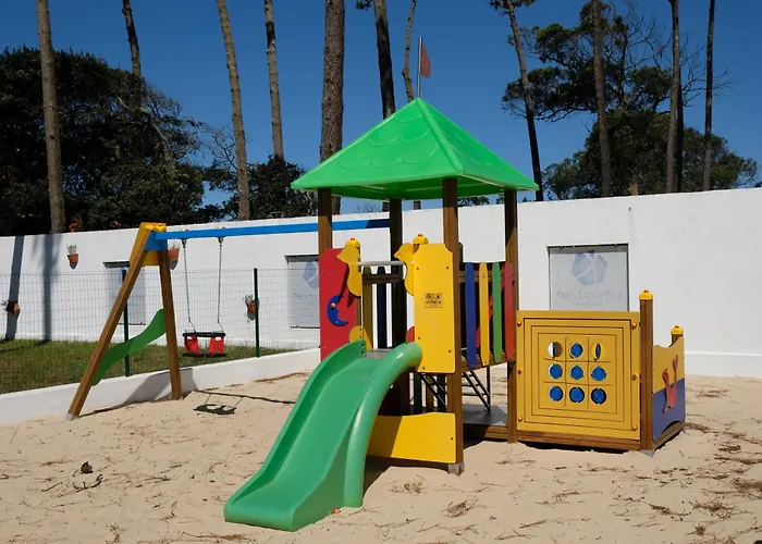 Mira Lodge Park