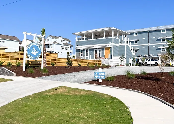3002 Queen Suite, 3Rd Floor Surfside