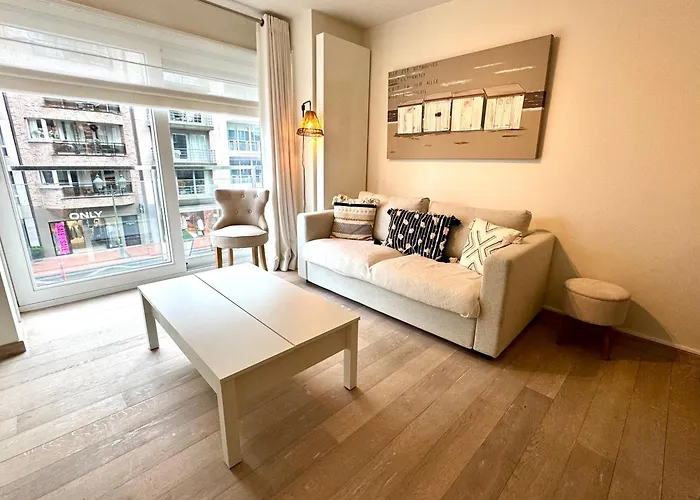 Lippens Family Apartment