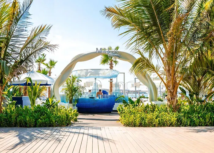 Radisson Beach Palm Jumeirah