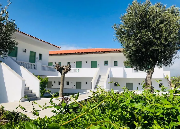 Sirenes Beach Resort
