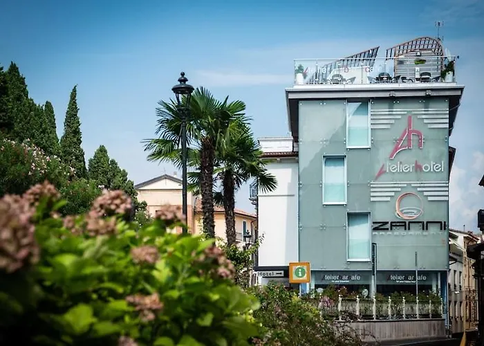 Happy Hotel Atelier Gardone Riviera Centro&Beach