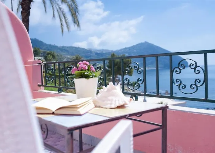 Hotel Casa Rosa Sea & Spa