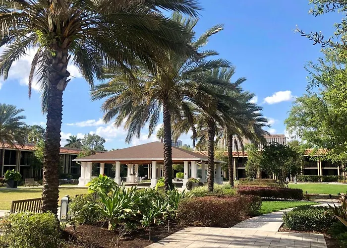 Doubletree By Hilton Orlando Theme Park Resort