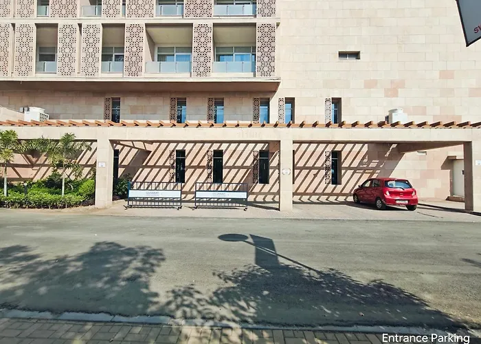Ramada By Wyndham Ahmedabad Narendra Modi Stadium Motera