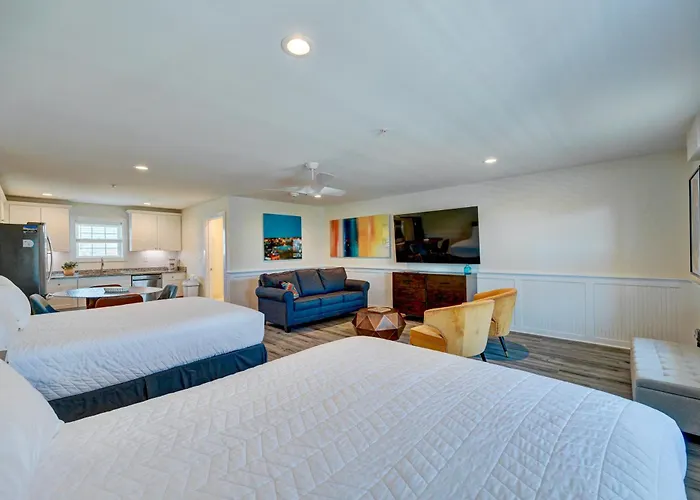 106 Queen Suite, 1St Floor Low Tide