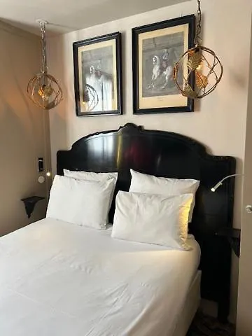 New Republique - Ex Albert'S