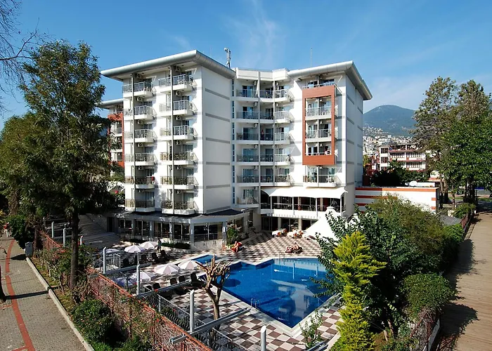 Grand Okan Hotel